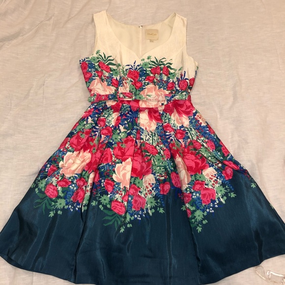 Modcloth Dresses & Skirts - Cute Floral A-line dress